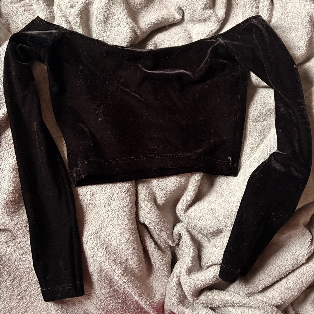 original american apparel velvet off shoulder crop